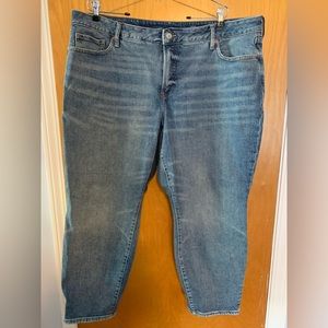 Old Navy High Rise Curvy OG Straight Jeans, size 20